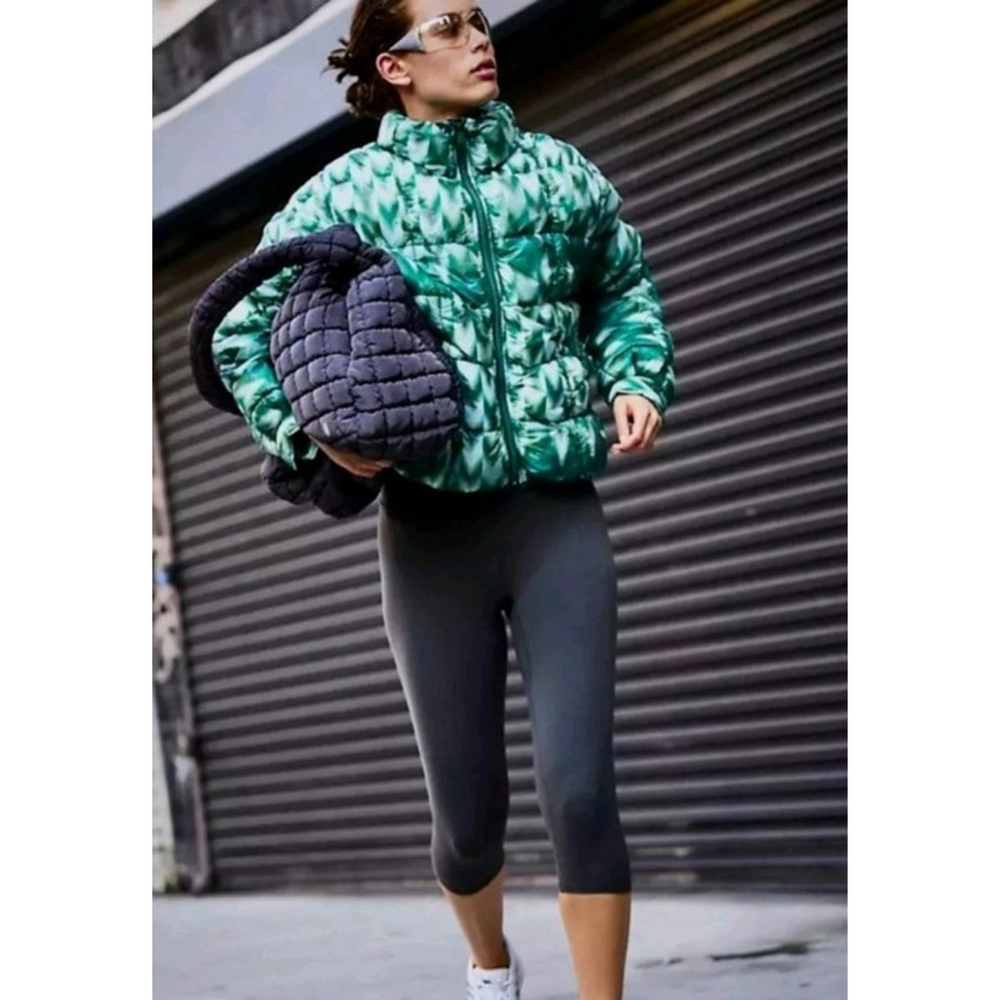 NWOT Free People Kelly Green Pippa Packable Oversized Puffer Jacket Size XS - Picture 2 of 12